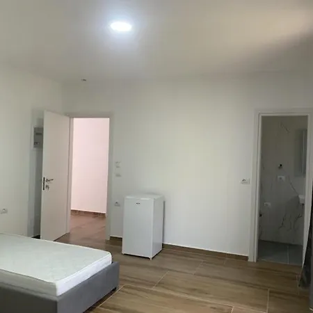 Alket Apts.1